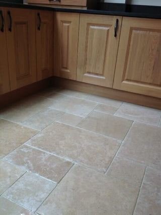 Ashlar Tumbled Limestone Petit Opus image 4