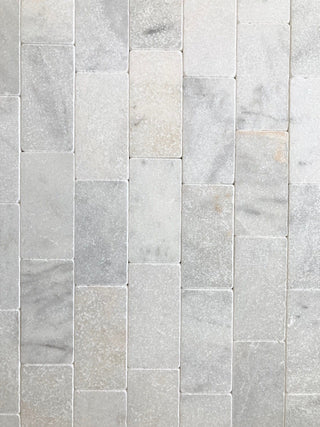 Carrara Tumbled Marble image 4