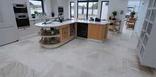 Corinthian Honed Marble image 1