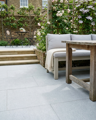 Dorchester Grey Exterior Porcelain