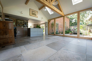 Chateaux Gris Antiqued Limestone image 2