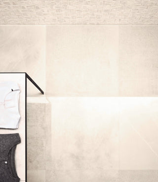 Geneva Natural White Porcelain image 1