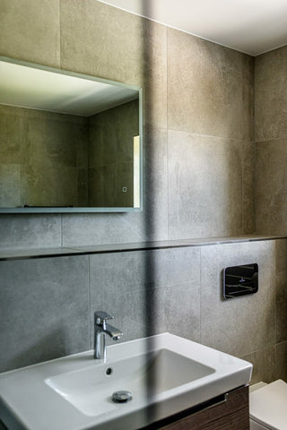 Khora Antiqued White Porcelain (Sample) image 5