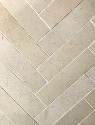 Cathedral Tumbled Limestone Bricks image 2