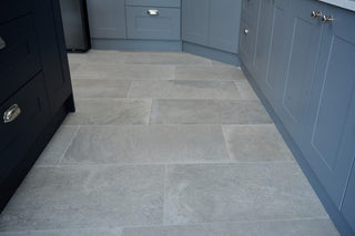 Provence Ecru Natural Porcelain image 3