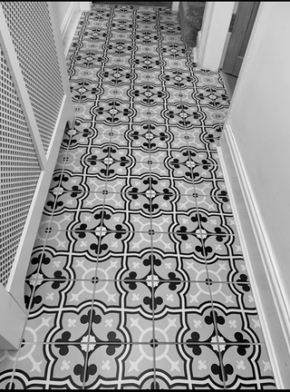 Marseille Decor Nine Porcelain image 2