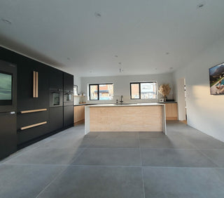 Matina Silver Natural Porcelain image 2