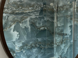 Onyx Green Matt Porcelain image 1