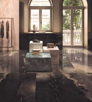 Onyx Black Polished Porcelain image 1