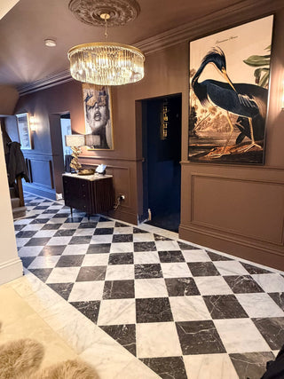 Piazzetta Tumbled Chequer White & Nero Marble