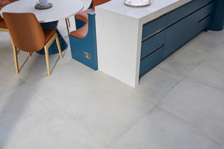 Saturn Natural Powder Bone Porcelain image 1