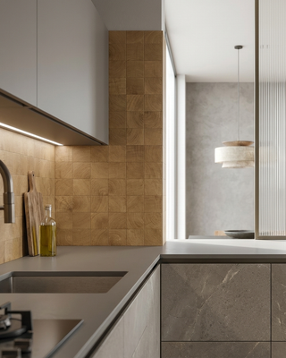 Storica Light Walnut Wood Effect Matt Porcelain