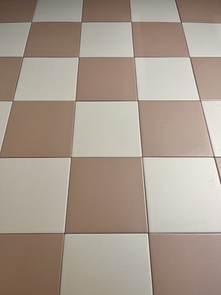 Victorian Pastello Antique Cream and Blush Chequer Porcelain image 3