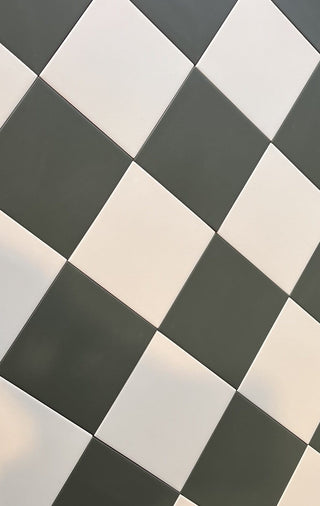 Victorian Pastello Antique Cream and Green Chequer Porcelain image 5