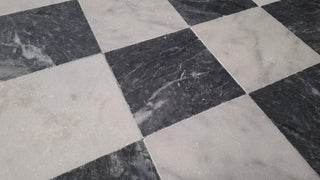 Casella and Carrara Tumbled Marble Chequer image 4