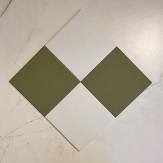 Victorian Patrona Lawn Green &amp; Old White Chequer Porcelain image 2