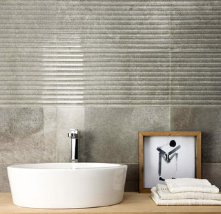 Saturn Pewter Smoke Groove Porcelain image 1